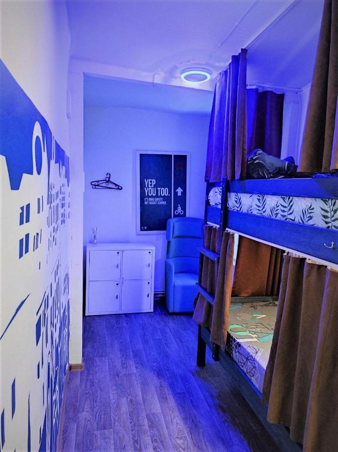 Bern Hostel คีชีเนา ภายนอก รูปภาพ