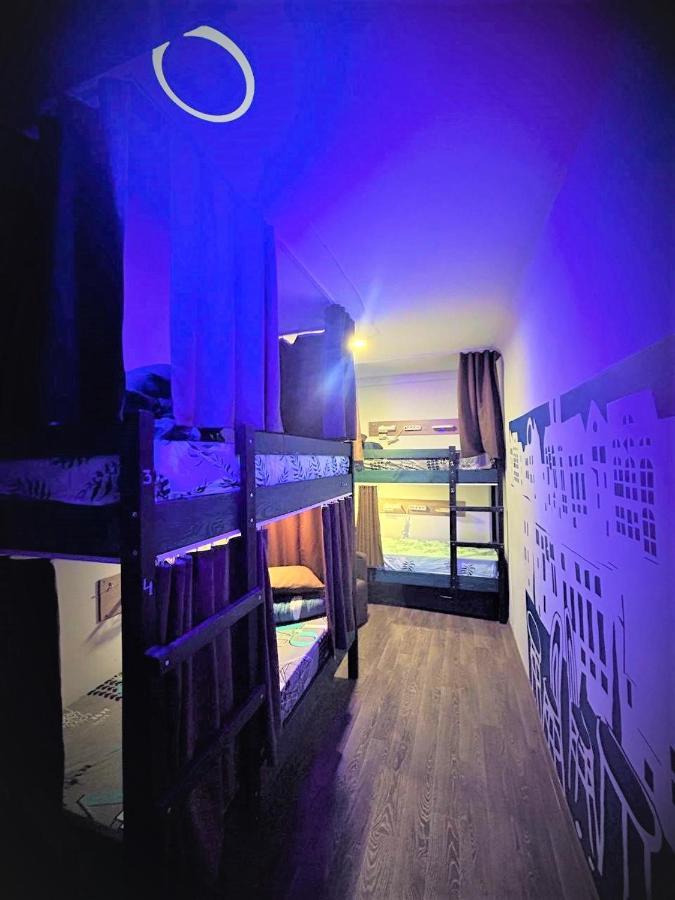 Bern Hostel คีชีเนา ภายนอก รูปภาพ