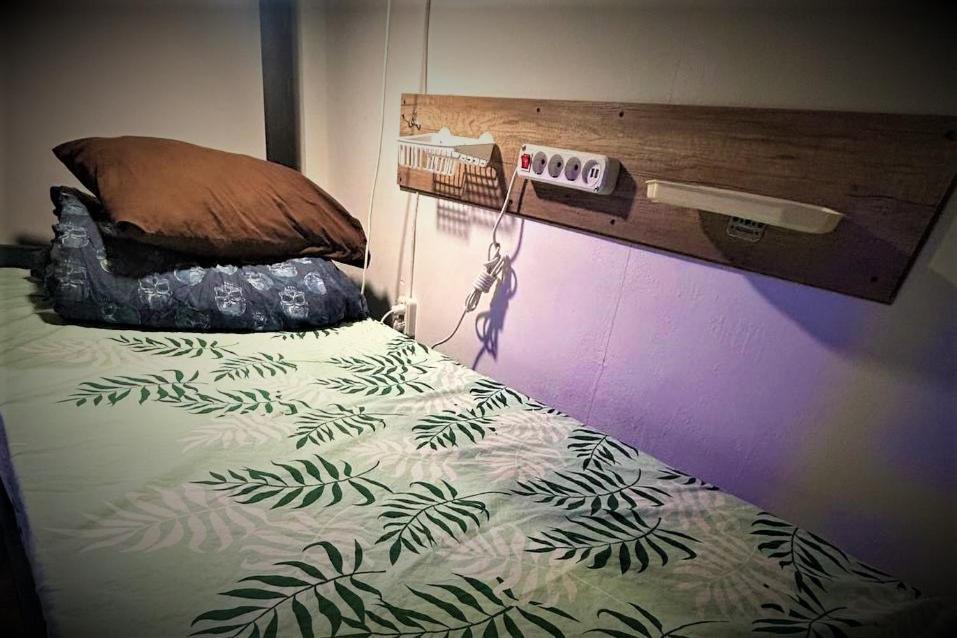Bern Hostel คีชีเนา ภายนอก รูปภาพ
